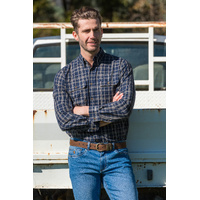 Thomas Cook Men’s Adam 2 Pocket Long Sleeve Shirt