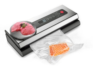 Picture of Wildtrak Deluxe Vacuum Sealer with Scale 12V/240V